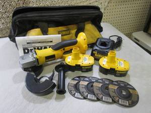 lot 222 image: DeWalt Cordless Cut-Off Tool with A...