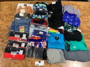 lot 17 image: Lot of Mens 25 Size Small & Medium Clothing