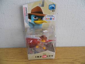 Lot of 13 Agent P Figures