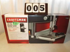 lot 5 image: Craftsman 10 Band Saw