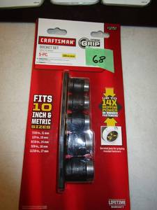 lot 68 image: Craftsman Extreme Grip Socket Set