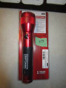 lot 117 image: Craftsman LED Flashlight