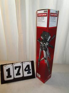 lot 174 image: Craftsman 60 Tripod