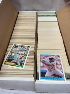 Hundreds of 1980s & 1990s Baseball Cards (Including Stars)