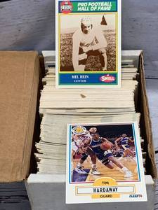 1990 Fleer Basketball & 1990 Swell Football Cards