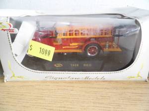 lot 33 image: 1928 Reo