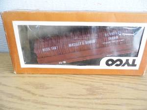 lot 46 image: Tyco Train Car