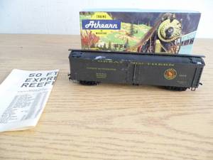 lot 57 image: Athern Train Car
