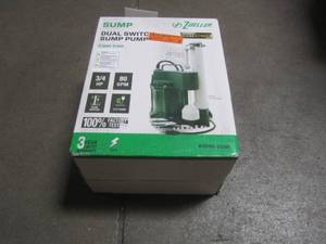 lot 814 image: Zoeller 0.75-HPCast Iron Submersible Sump Pump 1099-0001