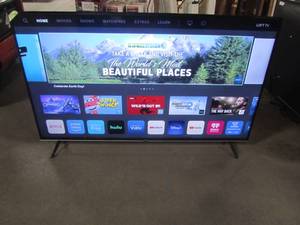 lot 752 image: VIZIO 70 Class E-Series 4K (2160P) Ultra HD HDR Smart LED TV (E70-F3)