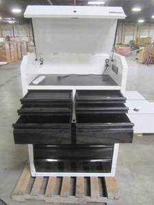 lot 125 image: Kobalt 41-in W x 63.4-in H 12 Ball-bearing Steel Tool Chest Combo SHS41PCBW