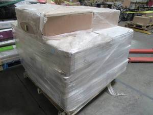 lot 113 image: MIXED WHOLESALE PALLET OF MISCELLANEOUS CEILING TILE. (24 X 24 & 24 X 48)
