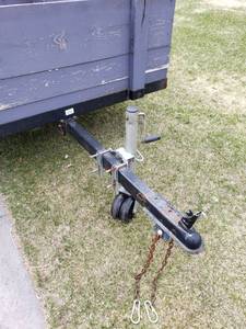 lot 2 image: Teske 5 X 8 Tilt Trailer