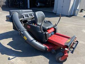 Toro SS 4235 Zero Turn Lawn Mower....LOW Hours