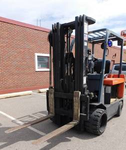 lot 34 image: 2006 10000lb Toyota 7FBCU45 Forklift