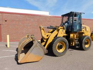 lot 1 image: 2013 Cat 914K Wheel Loader
