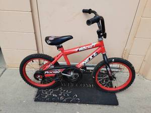 lot 36 image: Next Kids Bike
