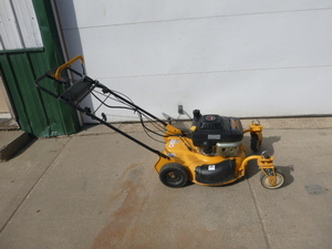 Cub Cadet CC997 ES Zero Turn Push Lawn Mower