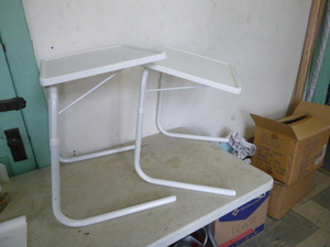 2 Table-Mate TV Trays