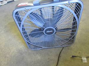 lot 115 image: Box Fan tested, needs to be adjuste...