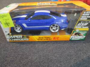 lot 144 image: Remote Controlled Ford Mustang...