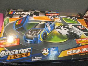 lot 146 image: Nascar Figure 8 Track Set open box...