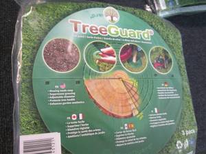 lot 188 image: 4- 3pk Tree Guards...