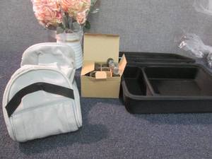 lot 195 image: Zip Case, GiveBerry Pack, 12 Glass ...