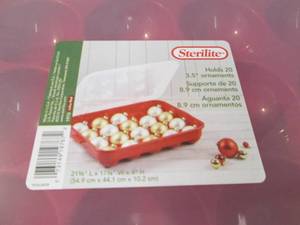 lot 202 image: 2 Sterilite 20 place Ornament Stora...