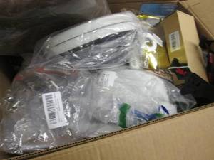 lot 224 image: Box of Assorted Returned Items...
