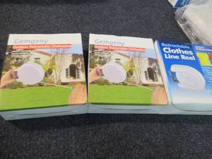 lot 237 image: 3 Gemgeny Durable Retractable Bathr...