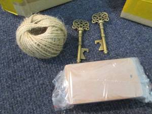 lot 253 image: 2 - 50 pk Wedding Favors Key Opener...
