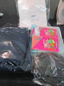 lot 267 image: Unicorn Photography Backdrop, Black...