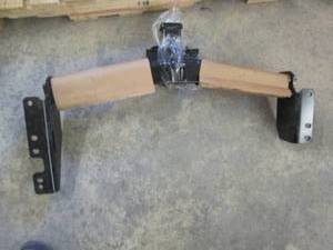 lot 310 image: Reese Towpower Class III Hitch 5107...