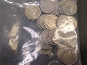(25) Buffalo Nickels...