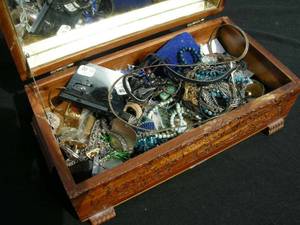 Vintage Jewelry - Jeweled Minerals