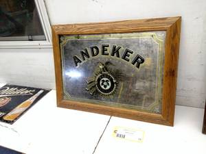 lot 11 image: Andeker Beer Mirror, 22x17...