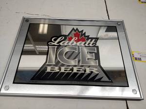 lot 30 image: Labatt Mirror, 25x19...