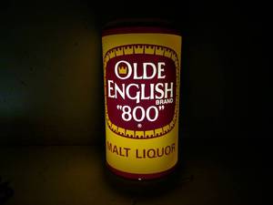 lot 43 image: Olde English 12 Can Lighted Sign, ...