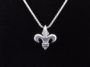 .925 Sterling Silver Fleur De Lis Pendant Necklace