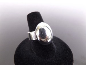 .925 Sterling Silver Oval Dome Cocktail Ring Size 7.5