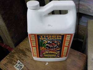 1 gallon Blossum Builder...