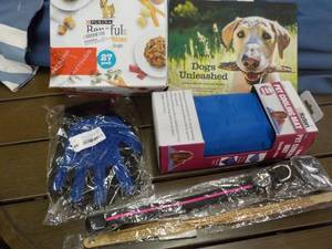 Case of 27 Purina Beneful Cans of D...