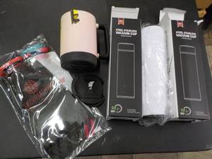 2 Stainless Vacuum Cups Travel Mug,...