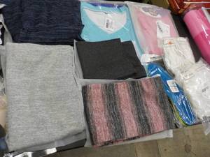 Scarfs, Insoles, Lingerie, top Trav...
