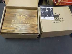 Set of 2 Reserve Finest Whiskey Set...