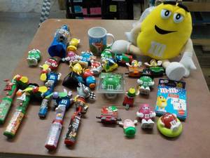 M & M Collectibles...