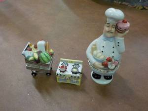 3 Keepsake Ceramic Boxes...