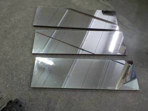 5 Mirror Shelves...