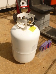 30 lb tank. Used condition. As shown.
